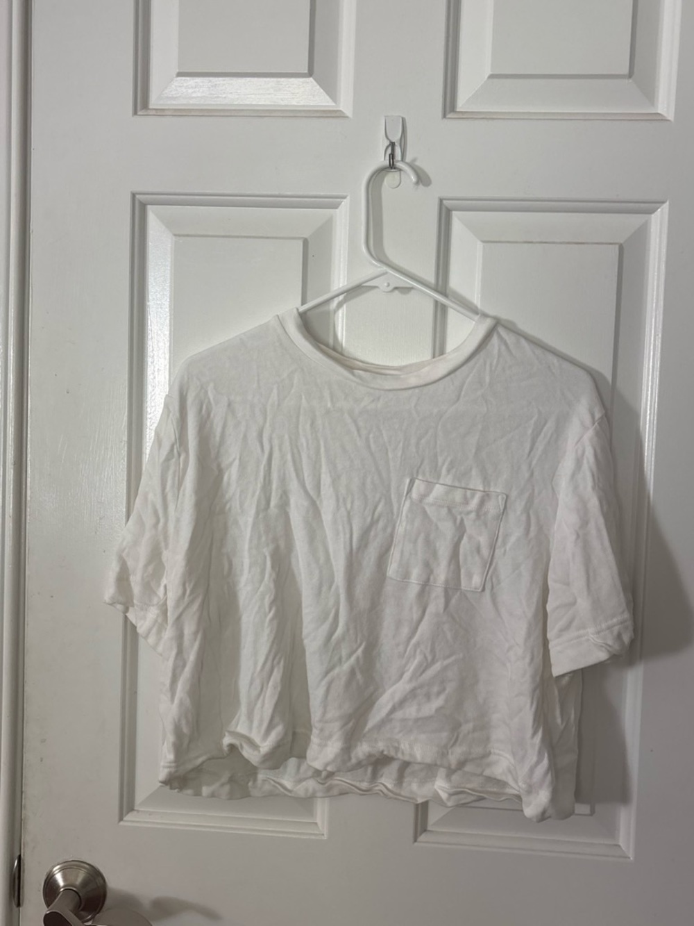 GAP White Cropped Pocket Tee